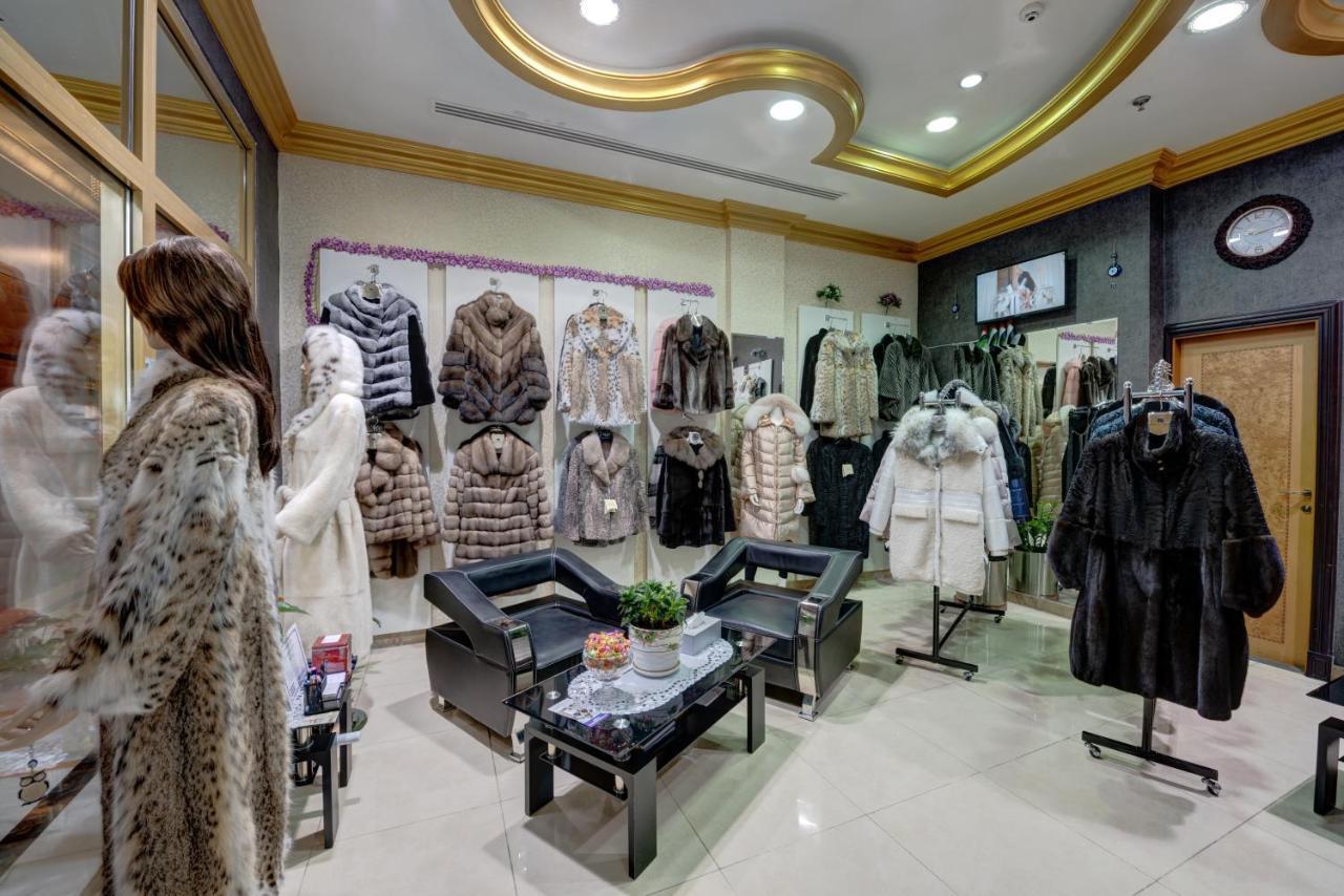 Sahara Beach Resort & Spa Sharjah Exterior foto Fur store in Moscow